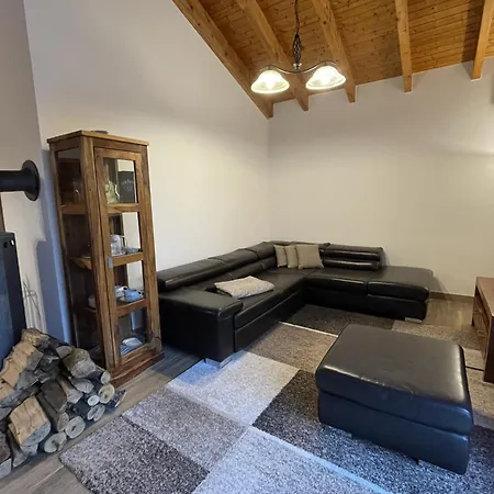 Ferienhaus Ferien-schindeldorf *