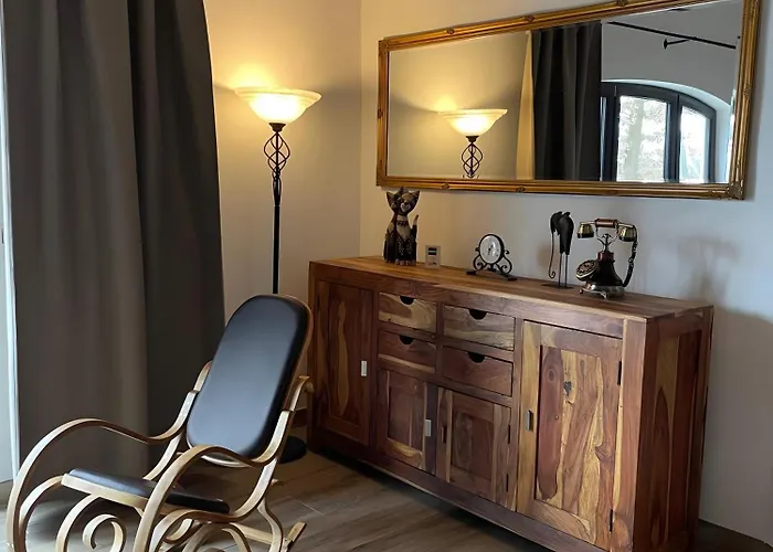 Ferien-schindeldorf בית נופש *